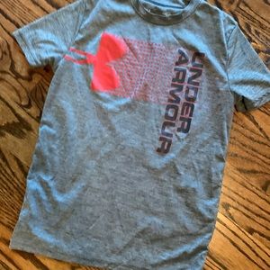 Under Armour t-shirt